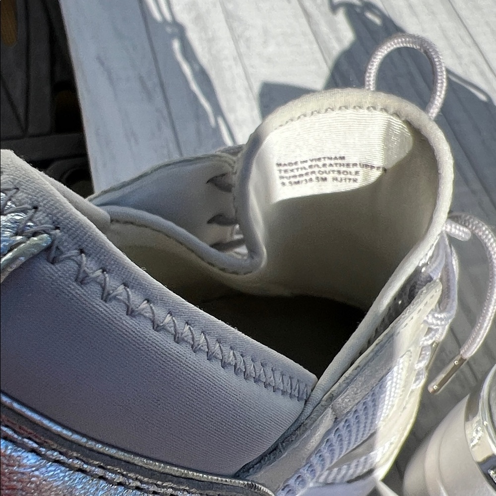 Michael Kors | Liv Trainer Sneakers - Picture 15 of 15